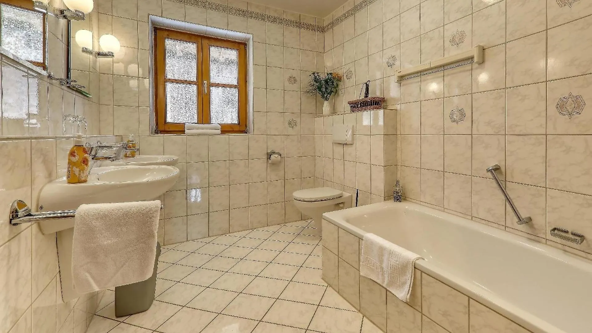 Apartment Ferienwohnung In Spiegelau Mit Suedbalkon